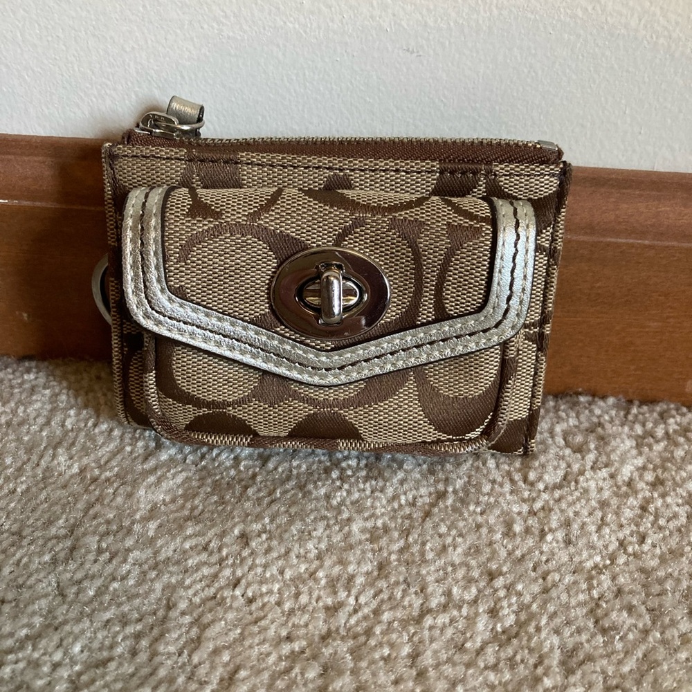 Vintage RARE Signature Coach Card Wallet, Coin Pocket, Gold Metallic Accents